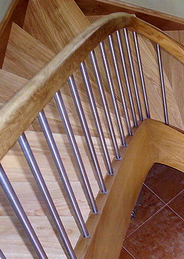 Schody drewniane gięte, schody z drewna Wrocław